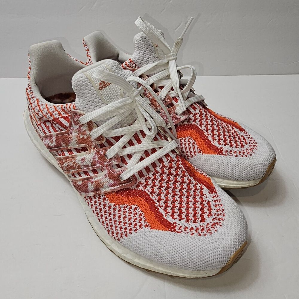 Adidas UltraBoost 5.0 DNA Running Shoe/ Cloud White Scarlet Red Womens Size 9